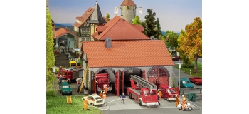 Modélisme ferroviaire  : FALLER F130162 - Caserne de sapeurs-pompiers 