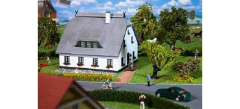 Train électrique :  FALLER F130550 - Maison de vacances de l’Allemagne du Nord
