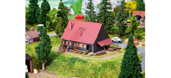 Modélisme ferroviaire : FALLER F232358 - Maison forestière 