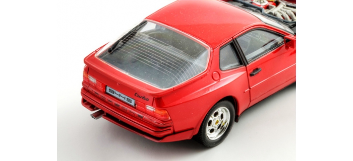 ITALERI I3659 - Porsche 944 S