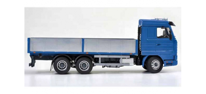 ITALERI I3881 - Camion Scania Streamline 143H 6x2 