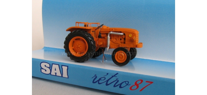 SAI 951 - Tracteur agricole Renault D22 (1956), orange