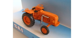 retro SAI 0951 - Tracteur agricole Renault D22 (1956), orange