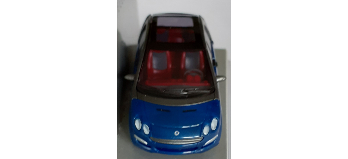BU49505B - Smart Forfour