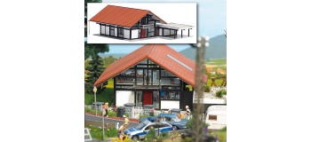 MAISON AVEC AUVENT POUR VOITURE BRUN/ROUGE
