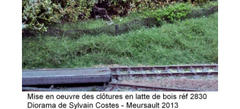 DECAPOD DECA2830  - Clôture en lattes de bois avec piquets
