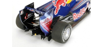 TAMIYA TAM20067 - Red Bull Renault RB6 