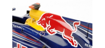 TAMIYA TAM20067 - Red Bull Renault RB6 