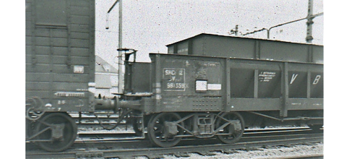 COLLECTION R37- R37-HO43007-a Coffret de 2 wagons de la voie à bogies 