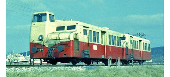 R37 Collection R37-HO41012 - Autorail X BD 5656 version à faces ondulées, dépôt de Nîmes (rouge crème)  Ep IIIc