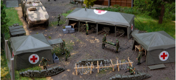 F144109 - Tentes-infirmeries - Faller