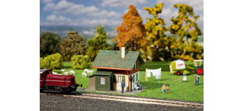 F131502 - Maison garde-barrière - Faller