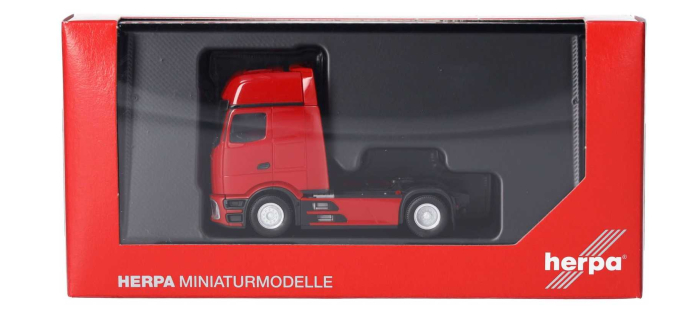 HER318372 - Tracteur de camion Mercedes-Benz Actros L ProCabin Gigaspace, rouge - Herpa