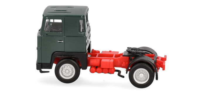 HER318969 - Tracteur routier Scania 141 à 2 essieux, vert mousse - Herpa