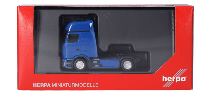 HER318389 - Tracteur de camion Mercedes-Benz Actros L ProCabin Gigaspace, bleu - Herpa