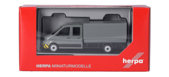 HER098328 - Camion MAN TGE gris à double cabine et parechoc à rayures jaunes - Herpa