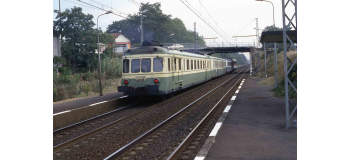 HJ2386S - Autorail diesel RGP2 X2700 SNCF, livrée jaune / vert, DCC son - Jouef