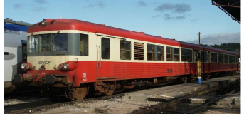 HJ2611 - Autorail diesel EAD X 4500 SNCF, livrée rouge et crème - Jouef