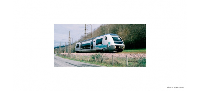 JOUEF HJ2197S - Autorail X73500, livrée 