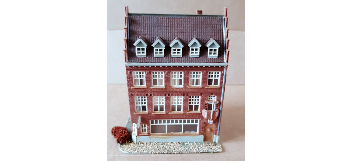 DEP-IMMEUBLE-2 - Petit immeuble de ville, style alsacien - KIBRI