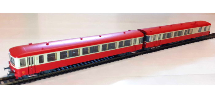 LS Models 10035 Autorail diesel EAD X4512 + XR8512 SNCF rouge/crème