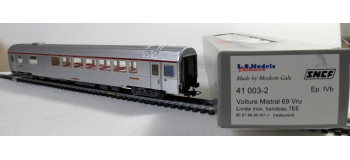 DEP-LSM41003-2 - Voiture Mistral 69 Vru, SNCF livrée inox, TEE - LS Models