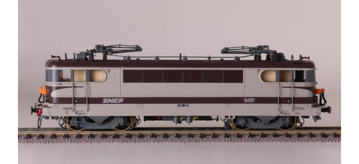 Locomotive électrique LS MODELS 10224