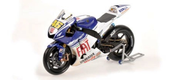 Maquette : MINICHAMPS - MINI122083146 - YAMAHA YZR M1