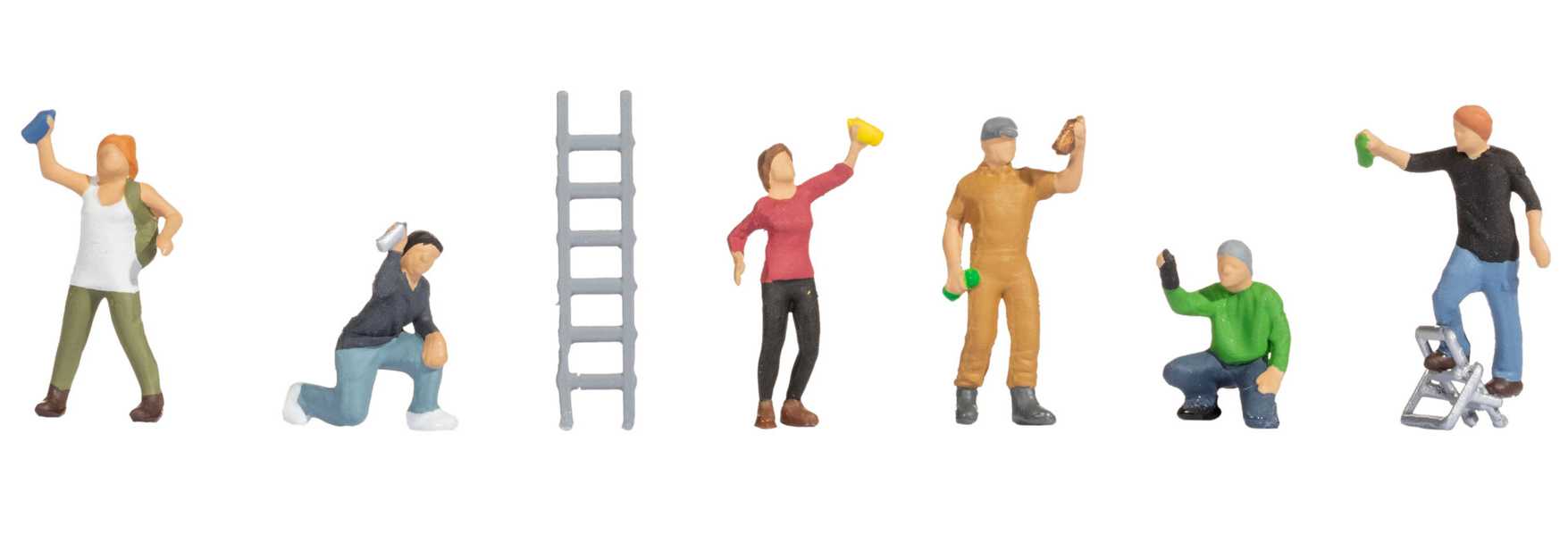 NO 15566 - Famille en voyage - Noch