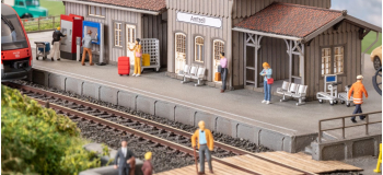 NO 16268 - Figurines thématiques 