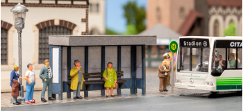 NO 14390 - Halte de bus - Noch