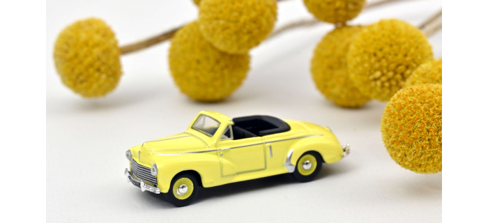 NORE472373 - Peugeot 203 Cabriolet 1952, Jaune Sulphur - Norev