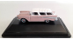 OXF87CN57001 - Chevrolet nomade 1957 rose pastel - blanc - Oxford