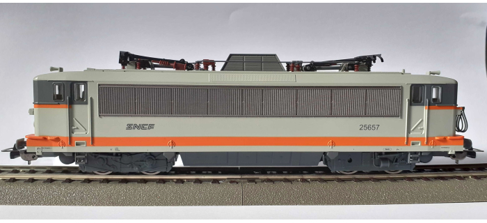 P96539 - Locomotive électrique BB 25500, SNCF - Piko