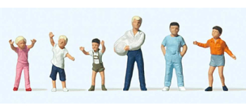 PR14120 - Enfants jouant au ballon - Preiser