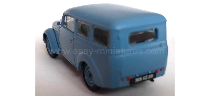 CB-176 - Voiture Renault JUVAQUATRE Familiale vitrée Bleu Céladon - REE Modeles