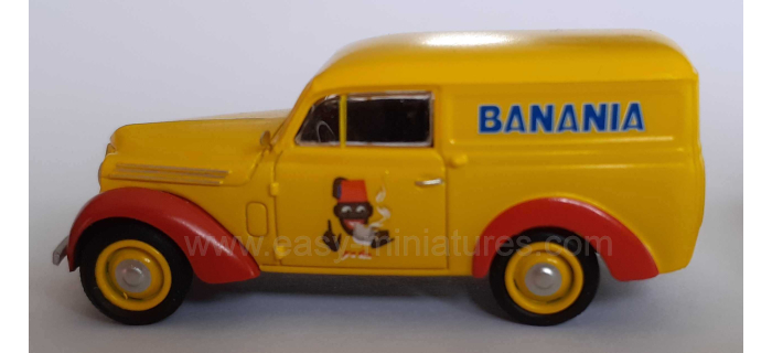 CB-171 - Voiture Renault JUVAQUATRE Fourgon tôlé BANANIA - REE Modeles