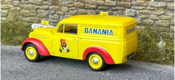 CB-171 - Voiture Renault JUVAQUATRE Fourgon tôlé BANANIA - REE Modeles