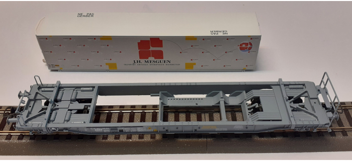 DEP-R47118 - Wagon porte container JH MESGUEN, SNCF - Roco