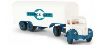 Modélisme ferroviaire : SAI - BREKINA -SAI 2559 - Semi remorque Berliet TLR8, France Lait
